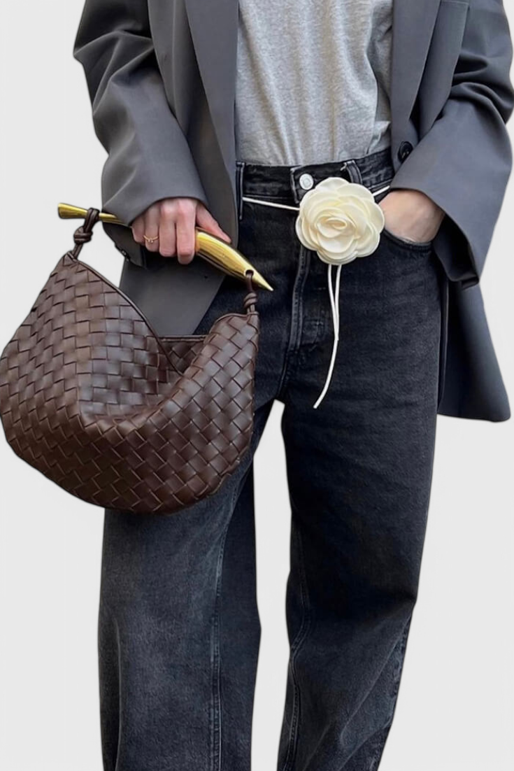 Gerda | Bolso Woven con Asa Dorada
