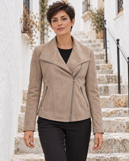 Corinna | Chaqueta en estilismo otoñal